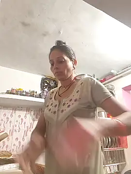 ISHANI-SINGH online show from November 18, 2025, 2:27 am