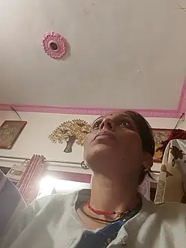 ISHANI-SINGH online show from November 9, 2025, 3:27 pm