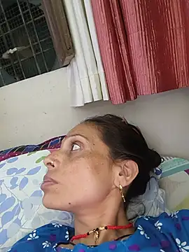 Snapshot of ISHANI-SINGH chatting on June 12, 2026, 2:15 pm ISHANI-SINGH online show from June 12, 2026, 2:15 pm