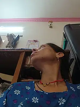 Snapshot of ISHANI-SINGH chatting on June 7, 2026, 3:34 am ISHANI-SINGH online show from June 7, 2026, 3:34 am