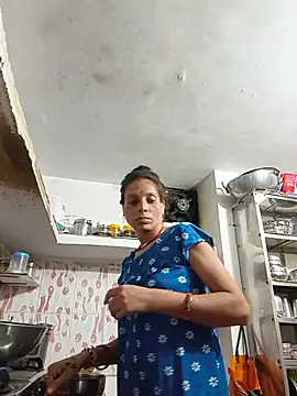 Snapshot of ISHANI-SINGH chatting on June 5, 2026, 2:34 pm ISHANI-SINGH online show from June 5, 2026, 2:34 pm