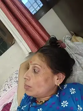 Snapshot of ISHANI-SINGH chatting on June 18, 2026, 1:38 pm ISHANI-SINGH online show from June 18, 2026, 1:38 pm