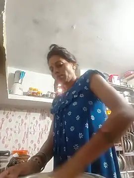Snapshot of ISHANI-SINGH chatting on July 6, 2026, 2:18 am ISHANI-SINGH online show from July 6, 2026, 2:18 am