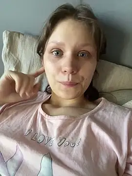 Snapshot of Lunliss chatting on September 28, 2025, 9:38 am Lunliss online show from September 28, 2025, 9:38 am