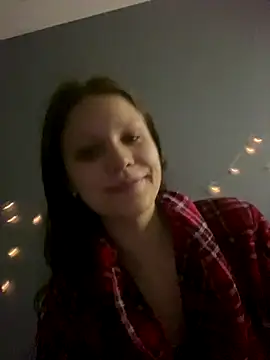 Snapshot of Lunliss chatting on September 22, 2025, 7:09 pm Lunliss online show from September 22, 2025, 7:09 pm