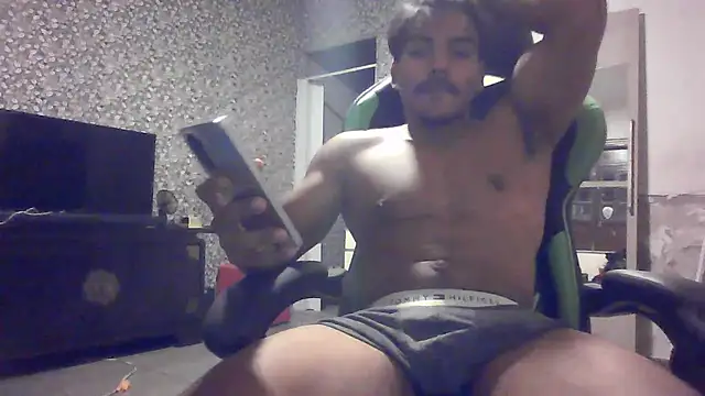 pretoboom14 online show from August 8, 2026, 3:35 am