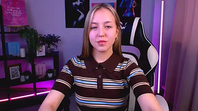 CindySparkl online show from March 6, 2026, 3:56 am