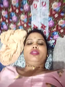 Snapshot of Cut_ragni chatting on March 25, 2026, 3:50 am Cut ragni online show from March 25, 2026, 3:50 am