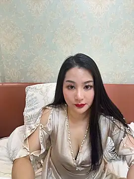 Candice888 online show from March 4, 2026, 10:34 am