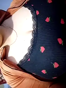 Snapshot of Hnonasix89 chatting on March 16, 2026, 3:36 am Hnonasix89 online show from March 16, 2026, 3:36 am