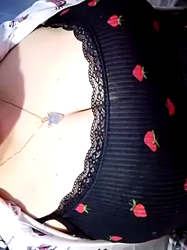 Snapshot of Hnonasix89 chatting on March 25, 2026, 3:28 am Hnonasix89 online show from March 25, 2026, 3:28 am