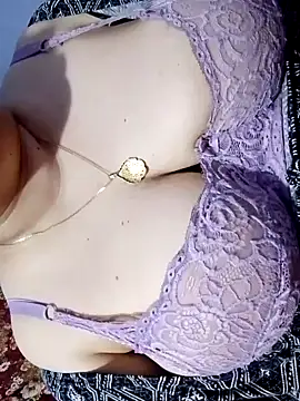 Snapshot of Hnonasix89 chatting on March 3, 2026, 7:59 am Hnonasix89 online show from March 3, 2026, 7:59 am