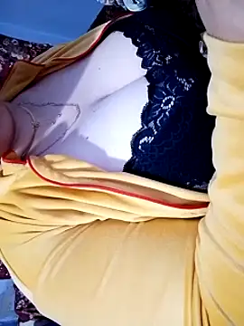 Snapshot of Hnonasix89 chatting on April 15, 2026, 9:04 am Hnonasix89 online show from April 15, 2026, 9:04 am