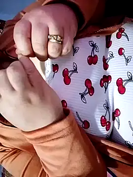 Snapshot of Hnonasix89 chatting on March 9, 2026, 6:00 pm Hnonasix89 online show from March 9, 2026, 6:00 pm