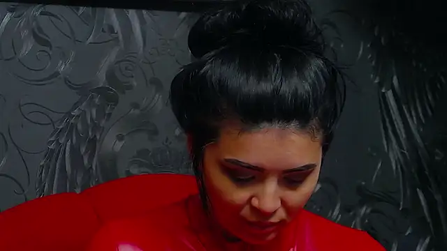 Snapshot of DevashaQueenX chatting on April 15, 2026, 6:41 am DevashaQueenX online show from April 15, 2026, 6:41 am