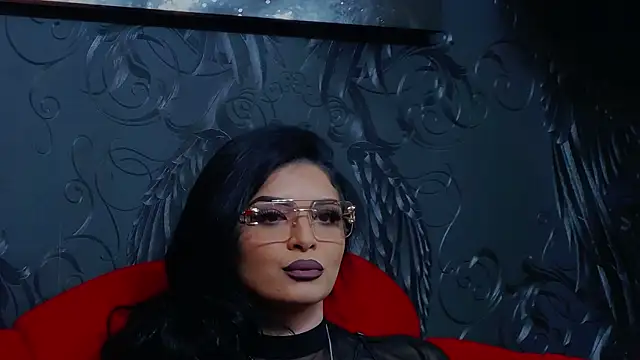 Snapshot of DevashaQueenX chatting on April 16, 2026, 7:42 am DevashaQueenX online show from April 16, 2026, 7:42 am