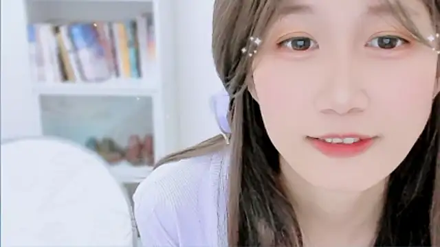 Rabbitlittlefool online show from December 19, 2025, 11:45 am