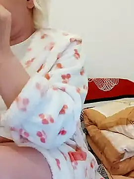 VikaKing online show from November 4, 2025, 4:16 am