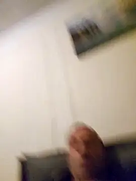 Snapshot of NY-DuDu chatting on March 3, 2026, 11:06 am NY-DuDu online show from March 3, 2026, 11:06 am