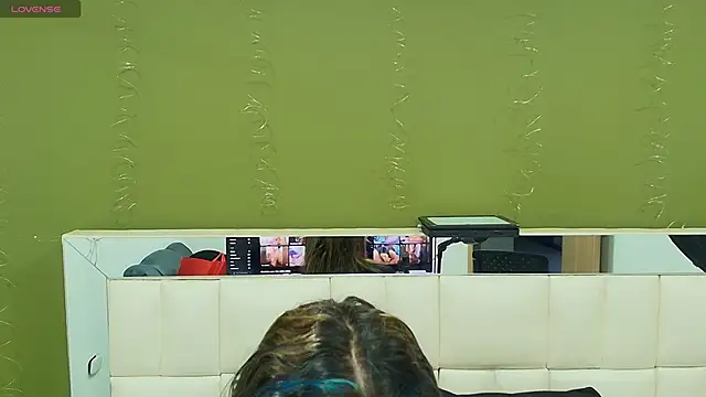 gisell gomez online show from October 22, 2025, 12:15 pm