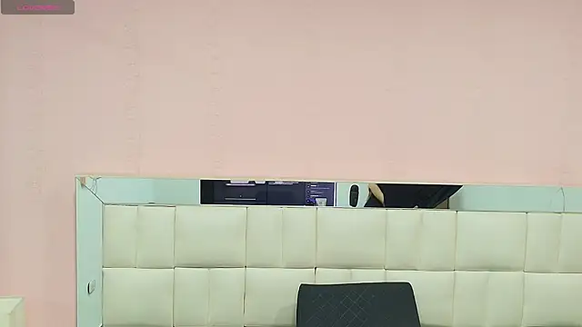 gisell gomez online show from November 21, 2025, 12:48 pm