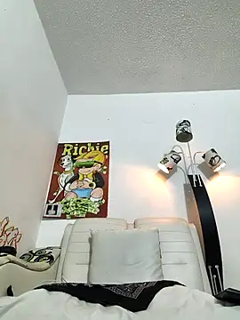 Thomasjons  online show from February 21, 2026, 1:51 am