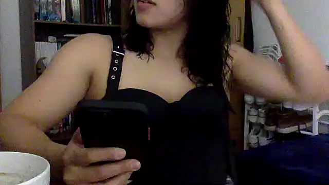 SEXOFLION online show from September 14, 2025, 3:07 am