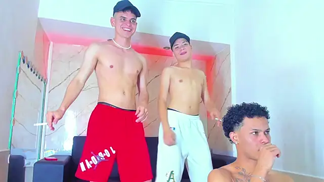 Snapshot of Rick_big chatting on October 9, 2025, 3:34 pm Rick big online show from October 9, 2025, 3:34 pm