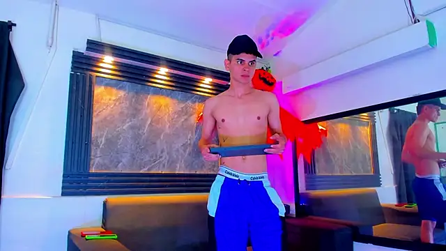 Snapshot of Rick_big chatting on October 14, 2025, 4:13 am Rick big online show from October 14, 2025, 4:13 am