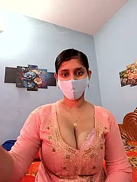 Snapshot of Cute_Faria chatting on March 14, 2026, 4:18 am Cute Faria online show from March 14, 2026, 4:18 am