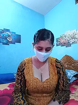 Cute Faria online show from May 17, 2026, 12:54 am