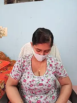 Cute Faria online show from June 11, 2026, 4:42 am