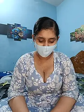 Cute Faria online show from July 23, 2026, 3:19 pm