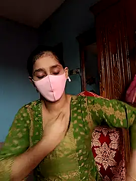 Snapshot of Cute_Faria chatting on October 17, 2025, 3:32 am Cute Faria online show from October 17, 2025, 3:32 am