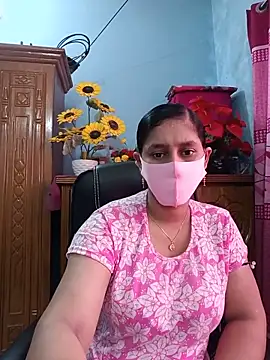Cute Faria online show from June 4, 2026, 4:39 am