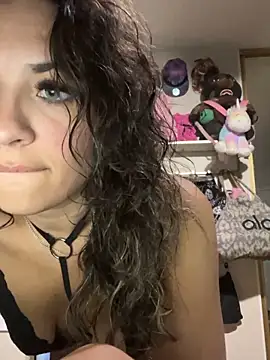 Chicagobabe online show from May 29, 2026, 6:41 am