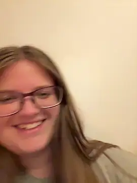 Snapshot of CurvyPaar2 chatting on September 10, 2025, 7:46 pm CurvyPaar2 online show from September 10, 2025, 7:46 pm