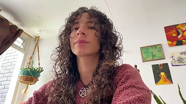 camille delrey online show from November 13, 2025, 4:00 pm