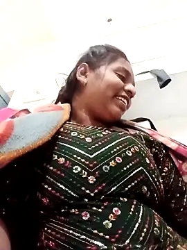 Hot crety online show from December 21, 2025, 5:36 pm