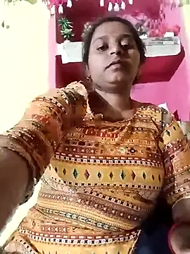 Hot crety online show from April 13, 2026, 3:05 pm