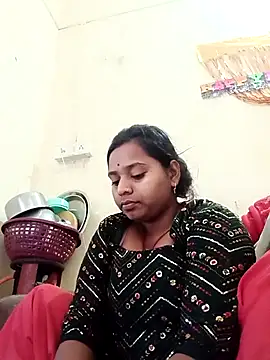 Hot crety online show from February 15, 2026, 3:29 am