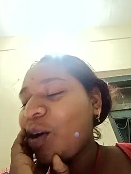 Hot crety online show from November 20, 2025, 1:39 am