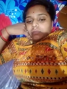 Snapshot of Hot_crety chatting on September 21, 2025, 3:17 pm Hot crety online show from September 21, 2025, 3:17 pm