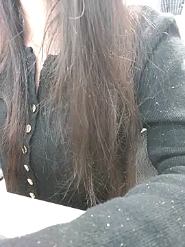 meomeocute online show from November 17, 2025, 4:27 am