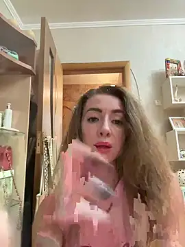 Snapshot of MarinaDiva11_74 chatting on June 9, 2026, 7:59 pm MarinaDiva11 74 online show from June 9, 2026, 7:59 pm