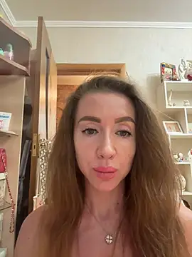 Snapshot of MarinaDiva11_74 chatting on June 27, 2026, 8:48 pm MarinaDiva11 74 online show from June 27, 2026, 8:48 pm