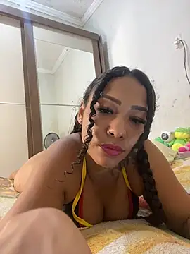 Snapshot of jhennyfer chatting on November 20, 2025, 5:08 am jhennyfer online show from November 20, 2025, 5:08 am