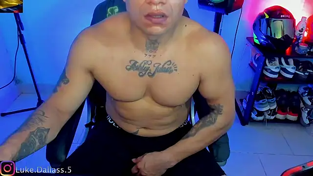 zeus 7777 online show from February 5, 2026, 12:17 am