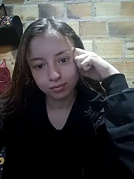 VioletaNova online show from March 9, 2026, 4:32 pm