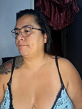 NARNYALABELLA online show from December 19, 2025, 9:33 am